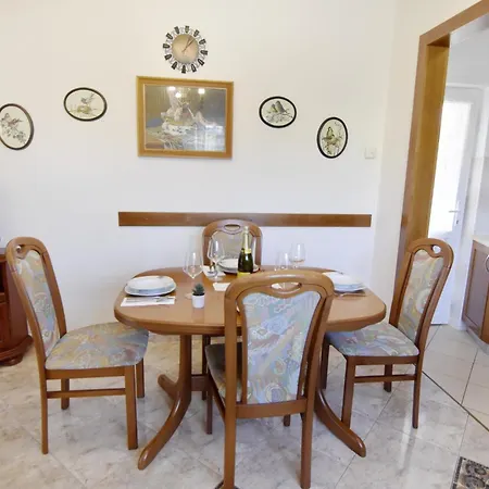 Apartment By The Sea - 22455 Umag